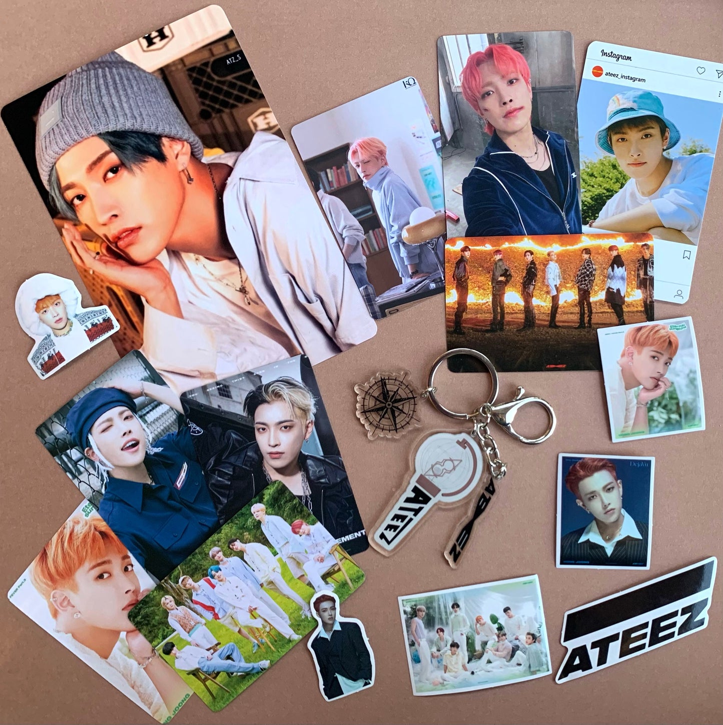 Ateez Bias Pack | Basic Pack | Key Chain | Photo cards | Random | Gift for friends Active