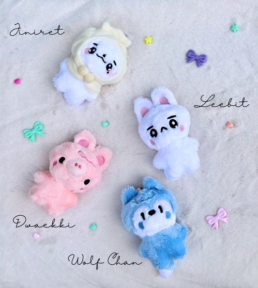 Skzoo Plushy Keychain | Skzoo Mini | Kpop Doll Clothes| 4 Inches Doll outfit