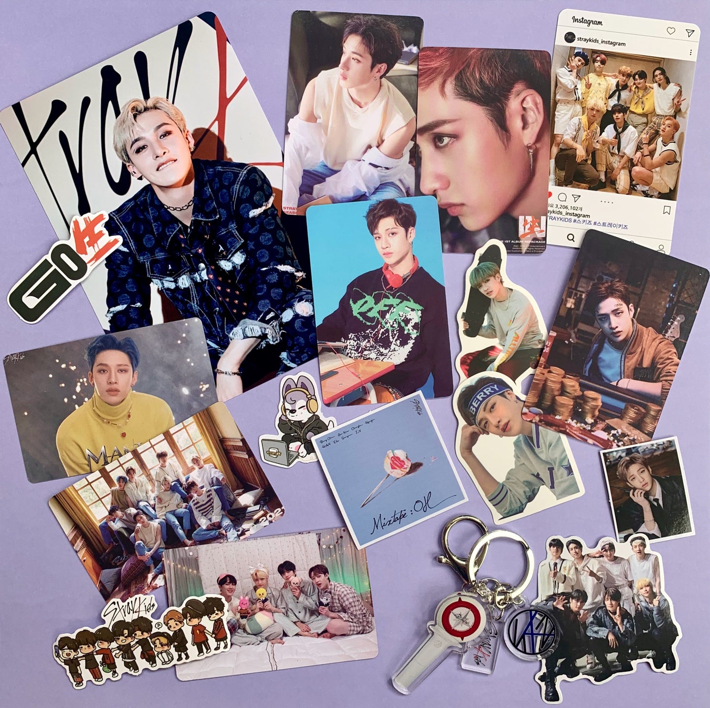 Lee Know Stray Kids Bias Pack | Basic Pack | Key Chain | Photo cards | Random | Gift for friends