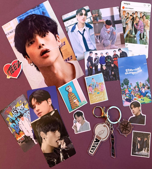 Ateez Bias Pack | Basic Pack | Key Chain | Photo cards | Random | Gift for friends Active